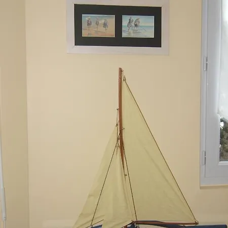 De L'ocean Hotel 3*
