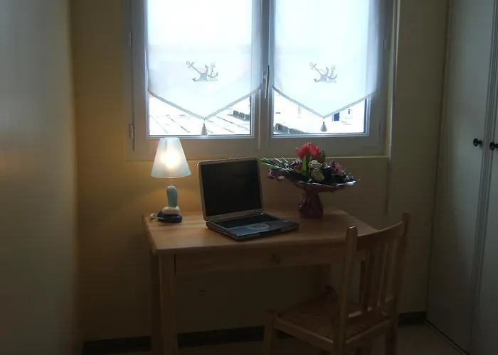 De L'ocean Отель